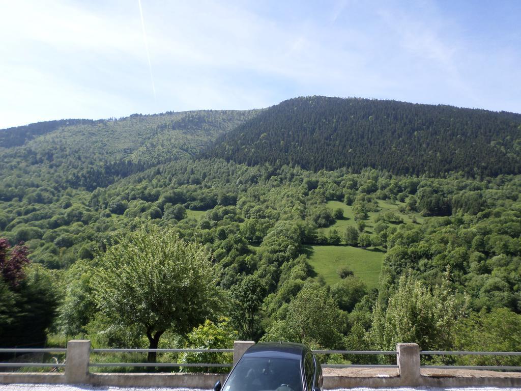 Apartamento L'Esquerade Castillon-de-Larboust Habitación foto